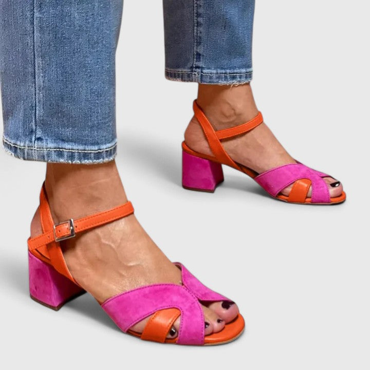 Devynne | Sandalia Artesanal de Tacón Ancho con Diseño Bicolor Fucsia y Naranja