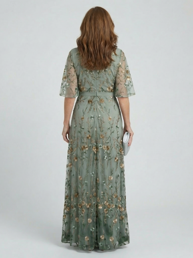 Selora | Vestido Maxi Fluido con Escote Halter y Estampado Floral