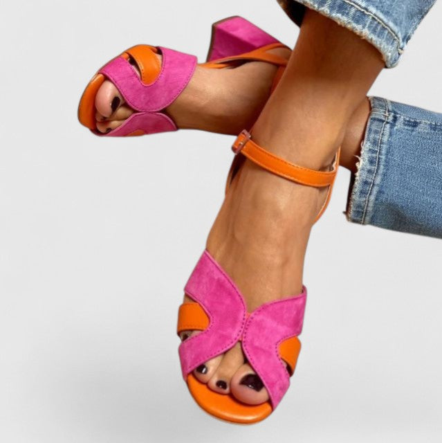 Devynne | Sandalia Artesanal de Tacón Ancho con Diseño Bicolor Fucsia y Naranja