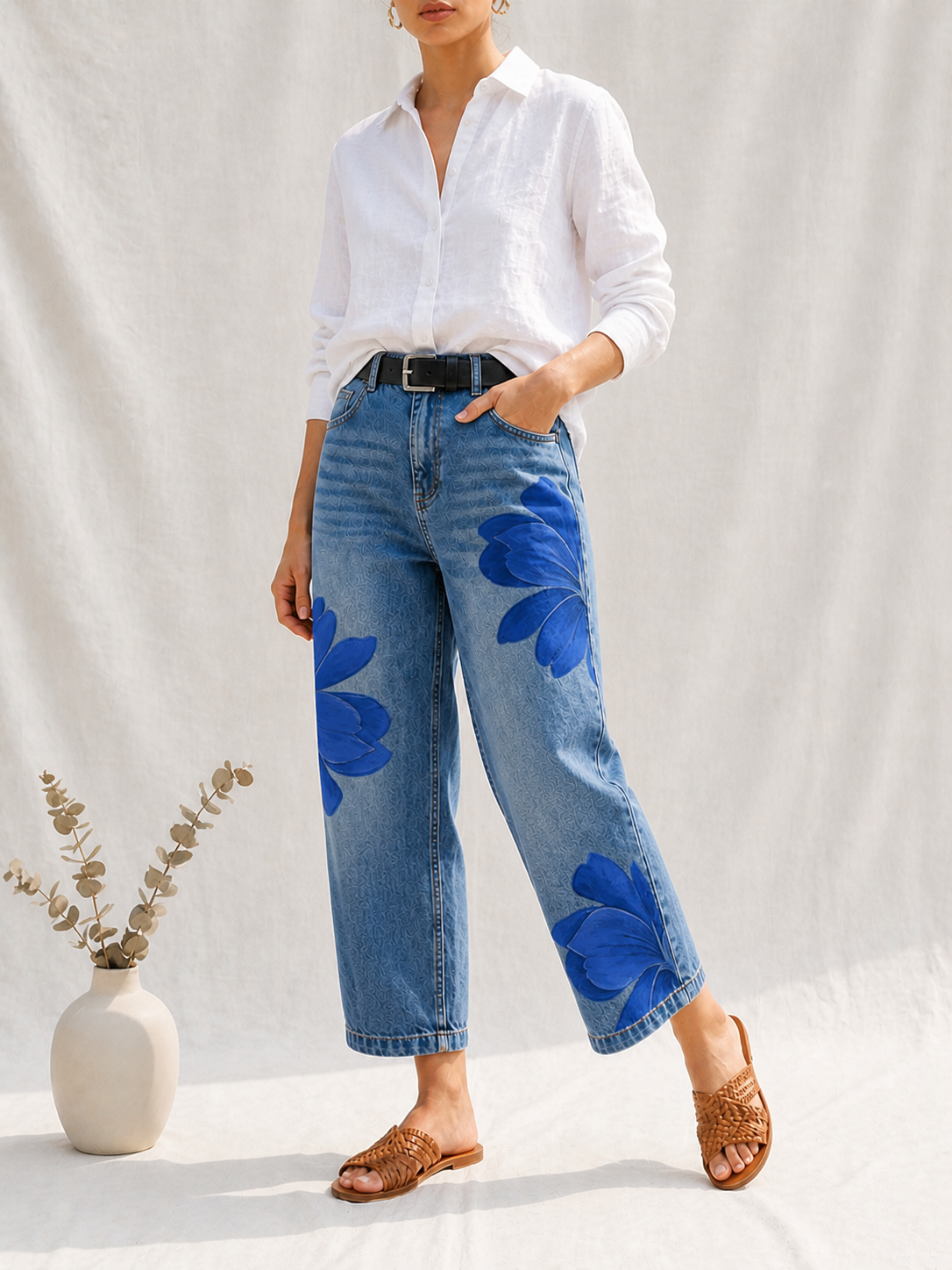 Beatrix | Vaquero Azul Elegante Loose Fit con Estampado Floral