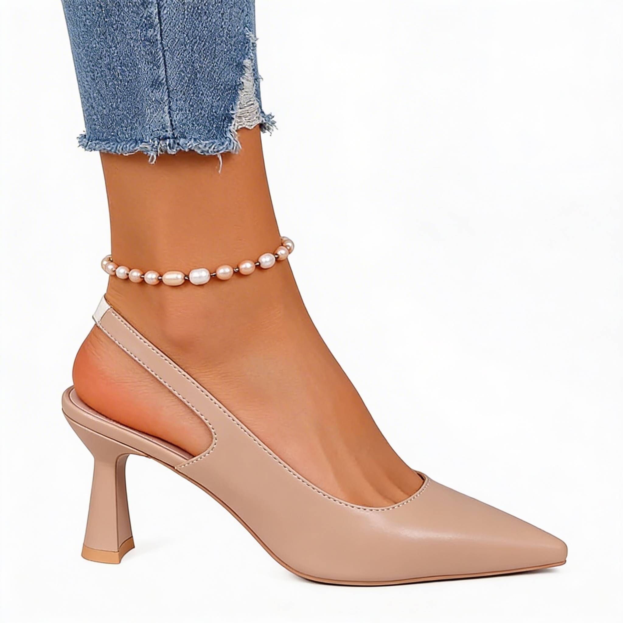 Nadia | Salón Slingback de Tacón Escultural con Puntera Fina en Nude