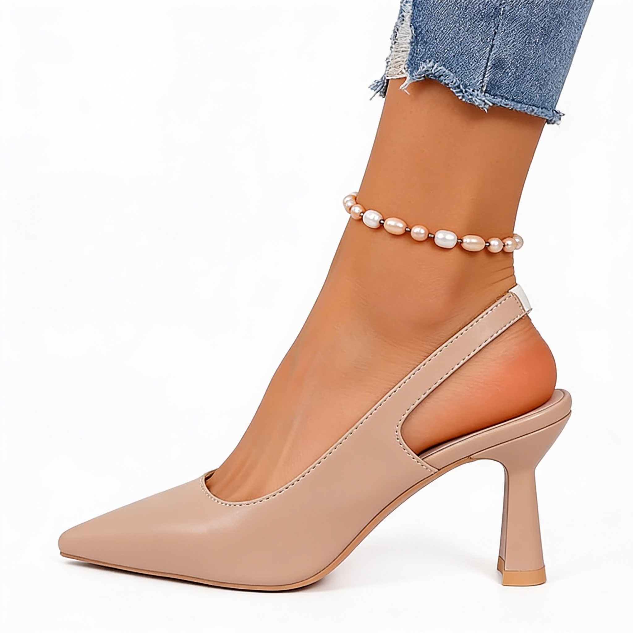 Nadia | Salón Slingback de Tacón Escultural con Puntera Fina en Nude