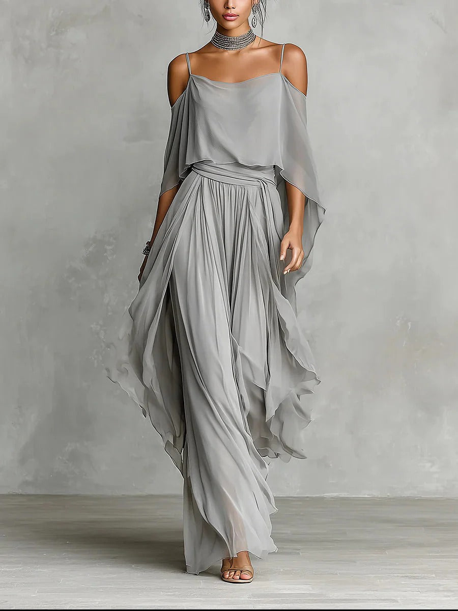 Isabela | Vestido Largo de Gasa con Hombros Descubiertos y Capas Fluidas