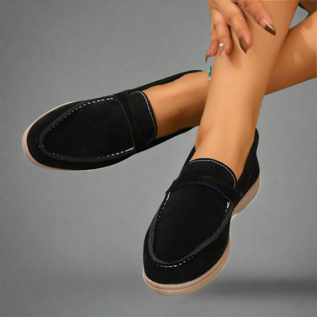 Ava | Mocasín Plano con Suela Ligera y Ante Azul
