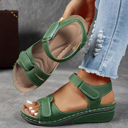 Célima | Sandalias de Confort con Tiras Ajustables y Cuña