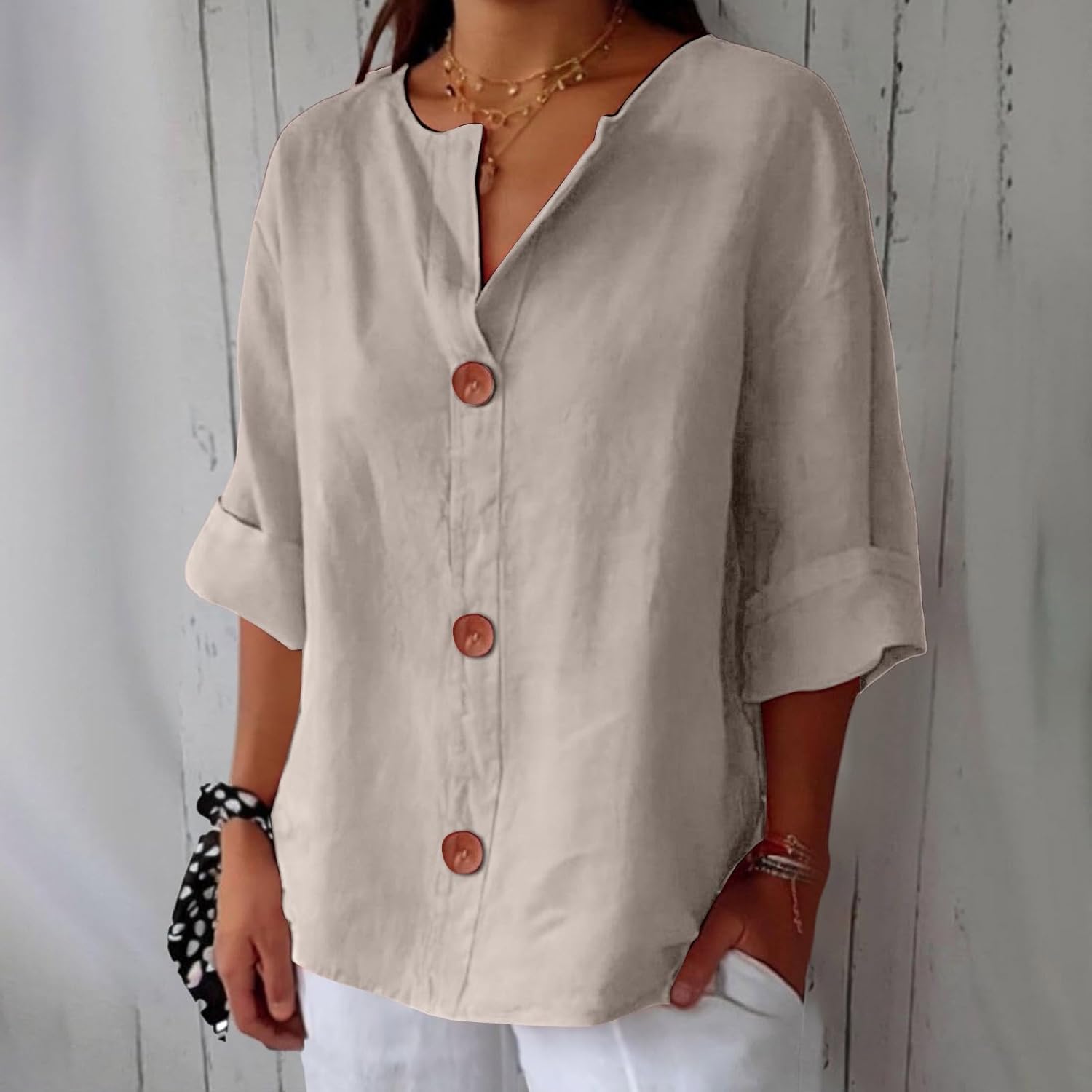 Hazel | Blusa de Algodón y Lino con Escote en V y Botones