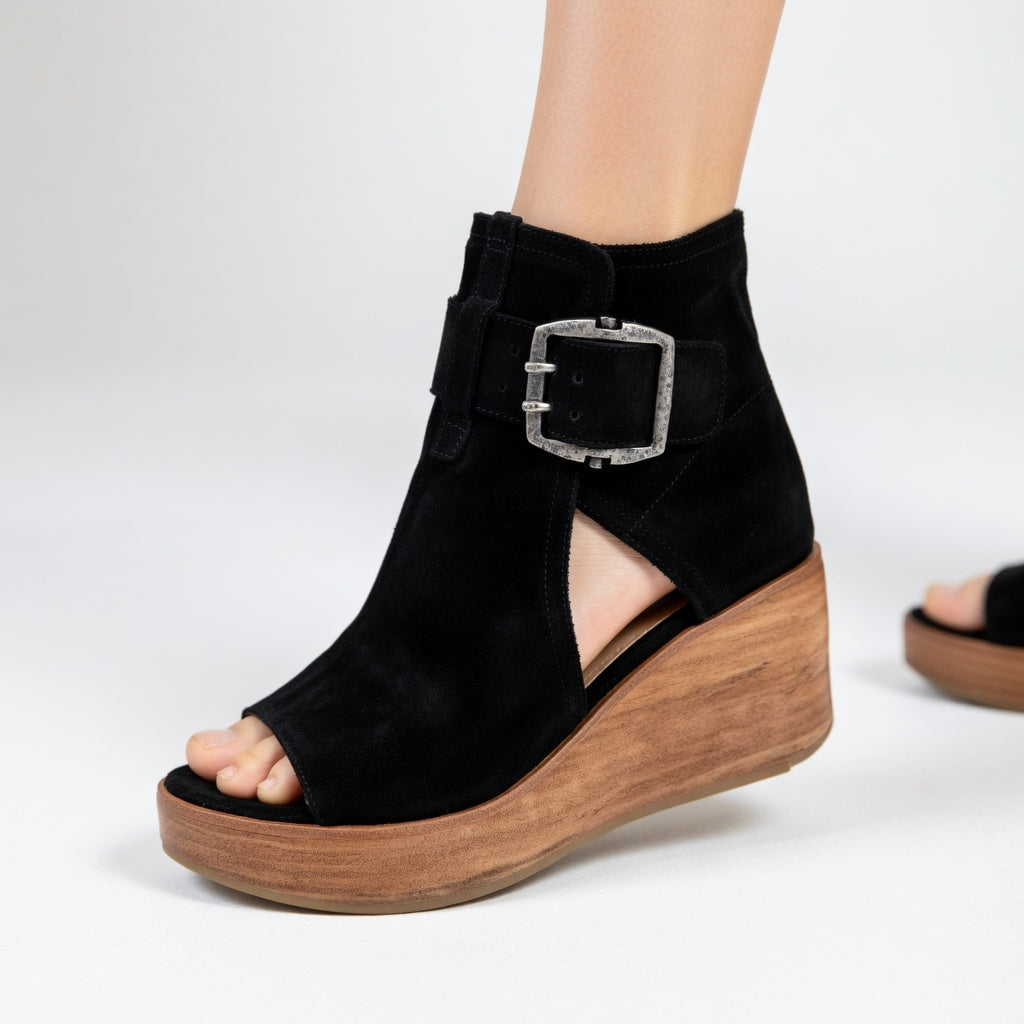 Violeta | Sandalia de Cuña de Madera con Ante Morado y Hebilla