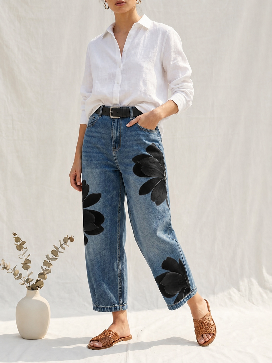 Beatrix | Vaquero Negro Elegante Loose Fit con Estampado Floral