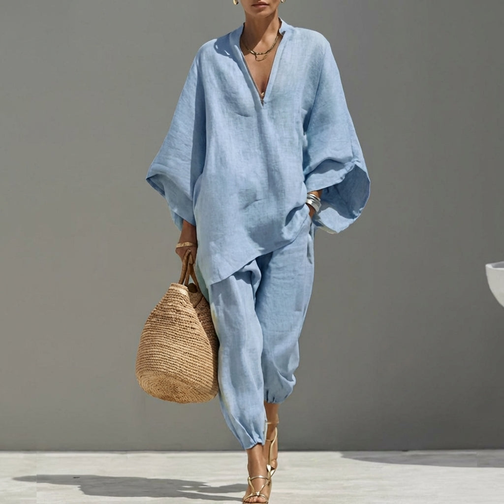 Marina |  Blusa Murciélago y Pantalón Ancho en Tejido Transpirable