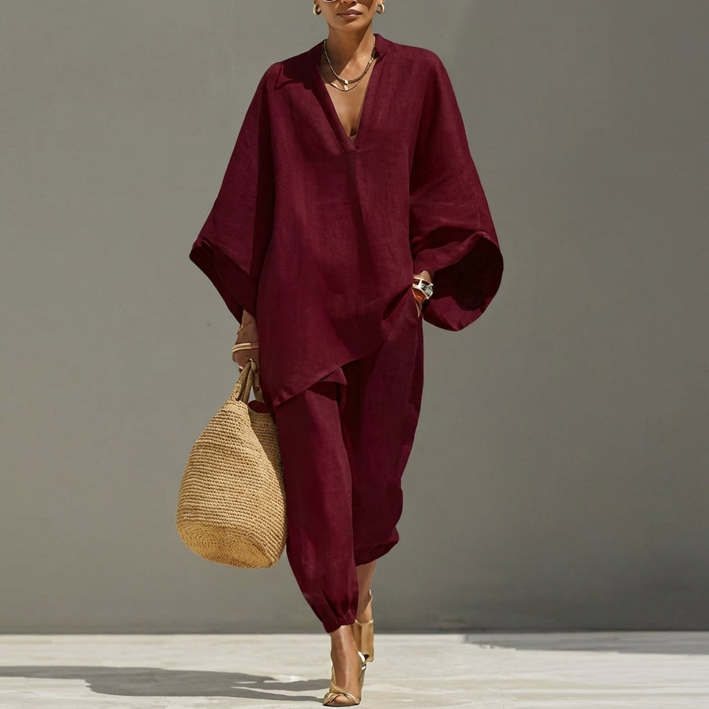 Marina |  Blusa Murciélago y Pantalón Ancho en Tejido Transpirable