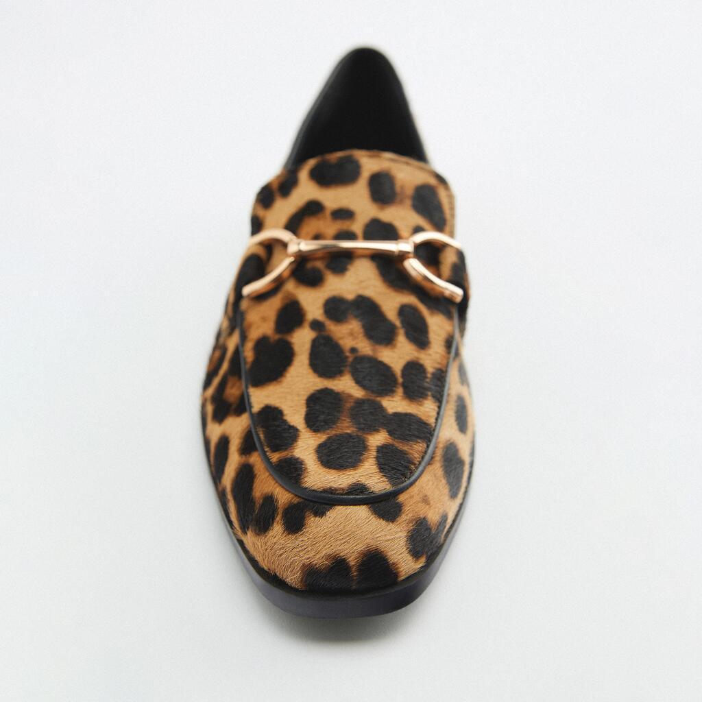 Adrianna - Daring Leopard Print Moccasins