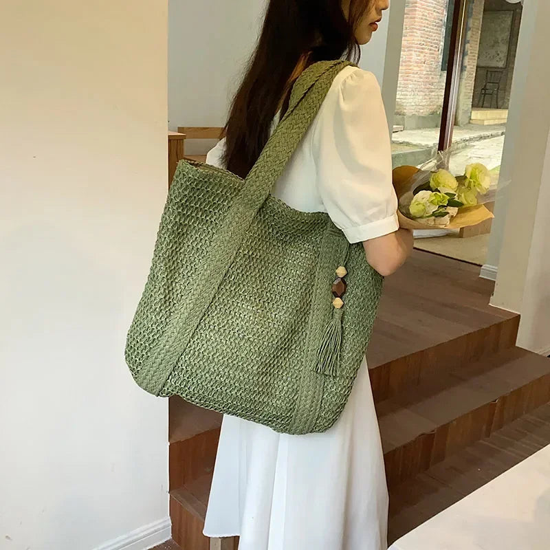 Alma | Bolso Tote de Rafia Trenzada con Borla Decorativa