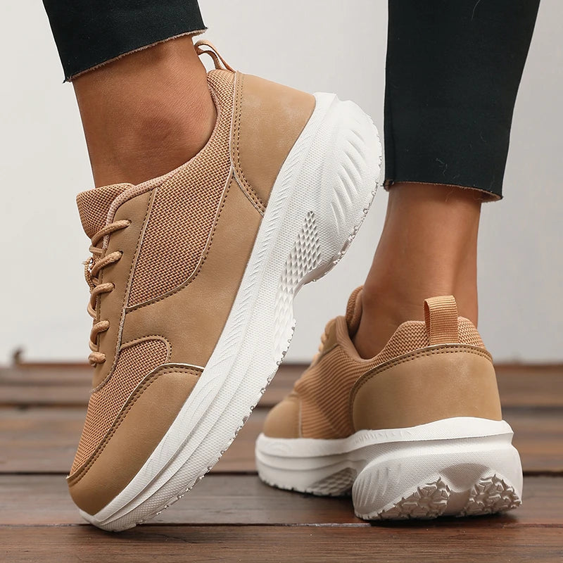 Emma | Comfort Sneaker met Ruime Teenbox
