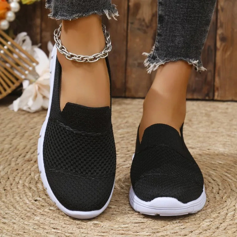 Norella | Zapatilla Slip-On de Confort con Parte Superior de Punto y Suela Ligera