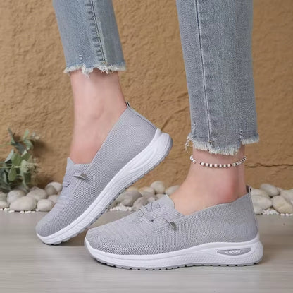 Zenora | Lichtgewicht instapsneaker met flexibele zool