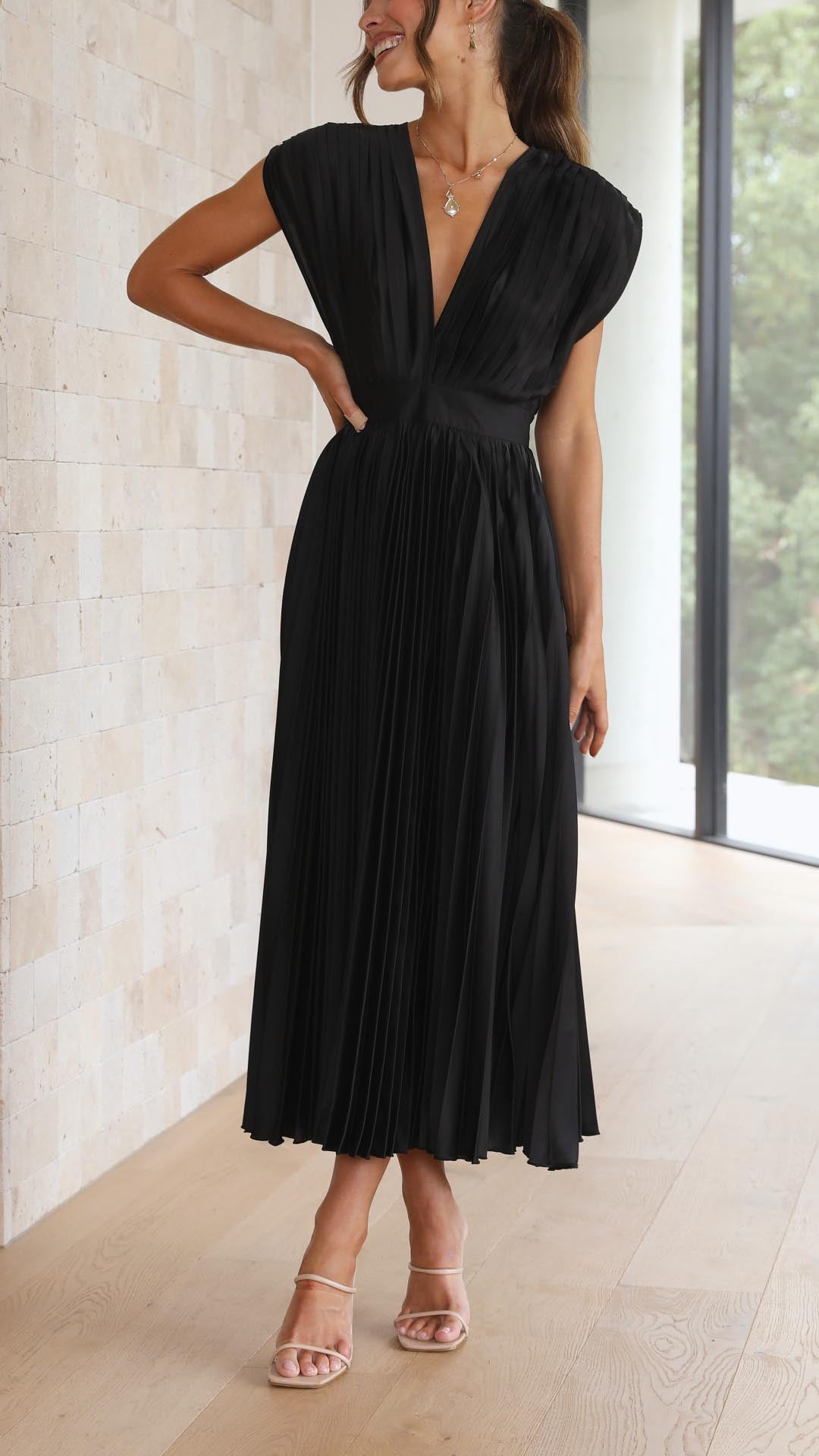 Isla | Vestido Midi Plisado con Escote en V