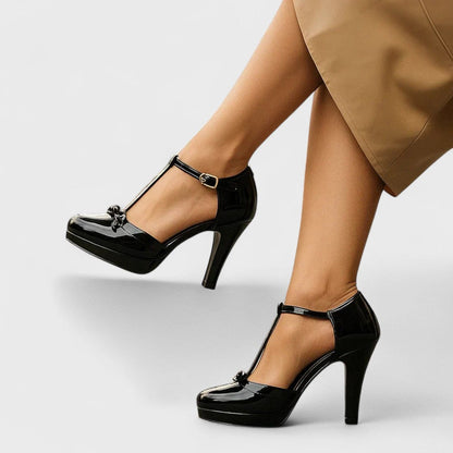 Isabella | Salón de Tacón Alto con Plataforma, Tira T-Bar y Lazo en Negro y Nude