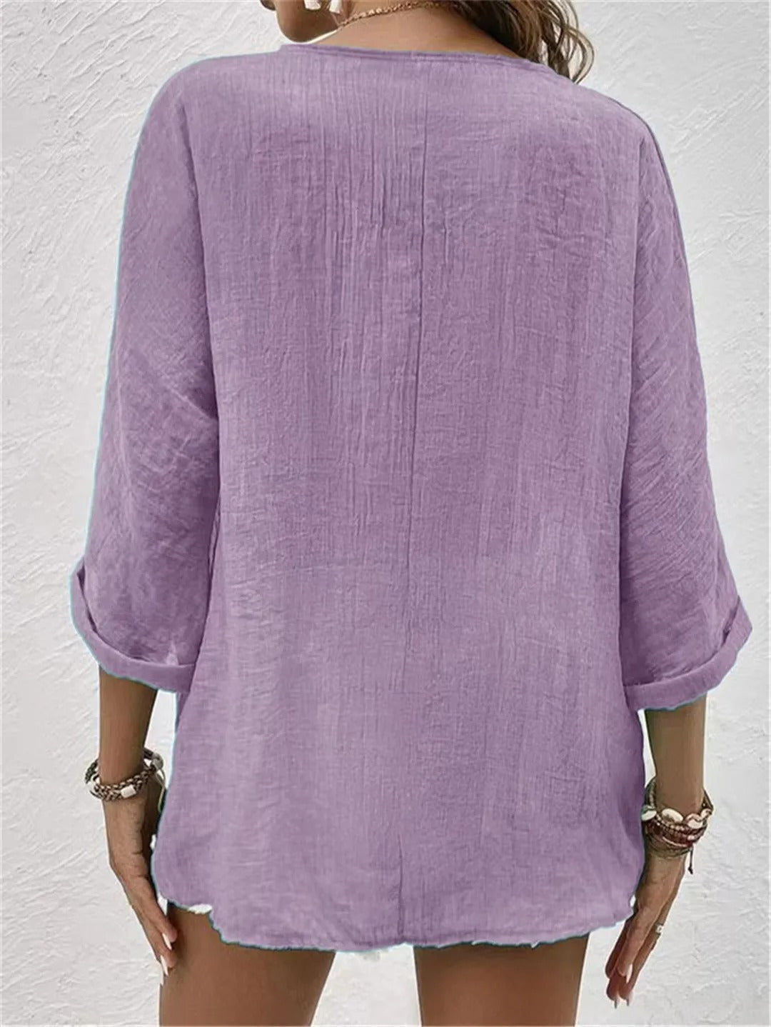 Fayo | Blusa Holgada con Escote en V y Botones